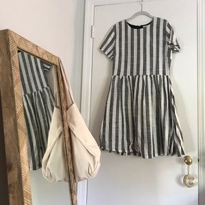 NEVER WORN, New w Partial Tags Striped Linen Dress